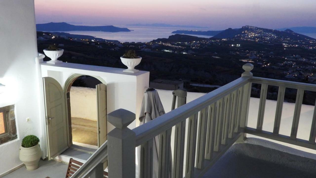 Vila Santorini 180 Degrees Pýrgos Exteriér fotografie